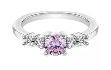 Load image into Gallery viewer, solitaire Pink CZ Ring