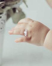 Load image into Gallery viewer, Sterling Silver Heart Ring